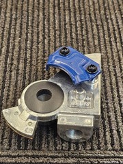 (QTY 11) Phillips 12-1361 Service Gladhand, Blue W/ Filter Screen, 3/8″ FPT