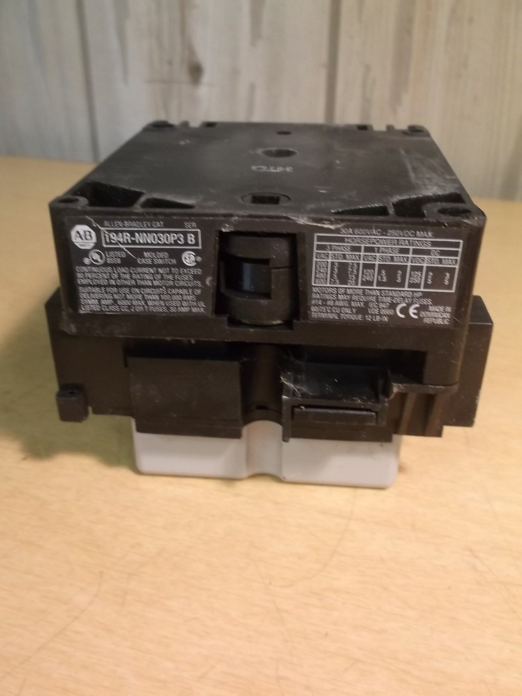 Allen Bradley 194R-NN030P3 Moulded Cage Switch Series B 30A *FREE SHIP*
