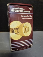 Mountain Security Interior Locking Polished Brass Tulip Door Knob 3130-105 NIB