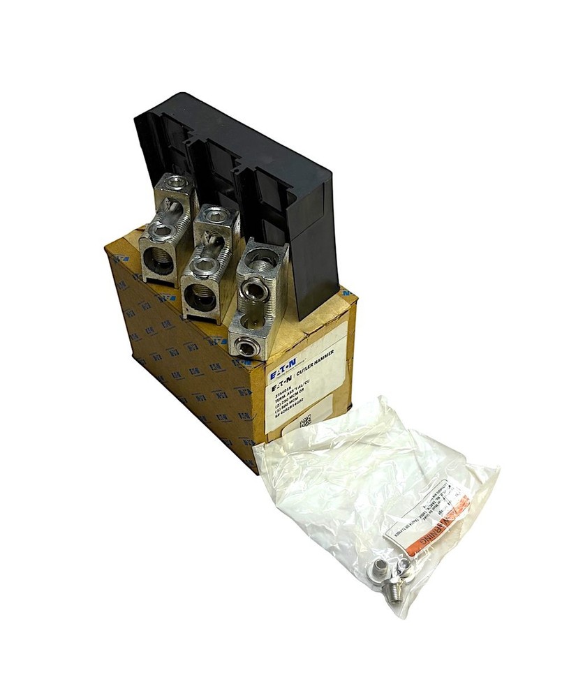 Eaton / Cutler Hammer 3TA401K Lug Kit w/ Black Lug Cover (New)