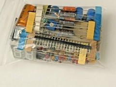 MIXED ELECTRONIC PARTS BAG DISPLAYs CAPACITORS RESISTORS TRANSISTORS POTS LEDS