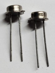 LM185H-2.5 & 1.2 LM185 IC SHUNT VOLT REFERENCE 2-PIN TO-46 COLLECTIBLE LOT OF 2