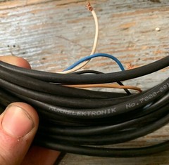 MURR ELEKTRONIK 7000-08101-6110500 WITH APPROX. 16′ OF CABLE
