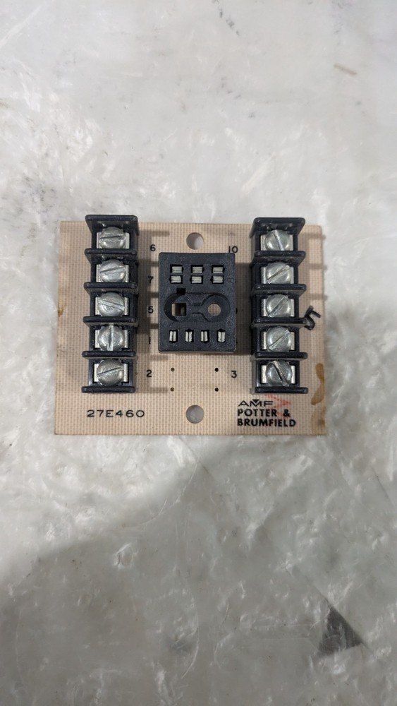 Potter Brumfield 27E460 Octal Relay Socket 300V 10A