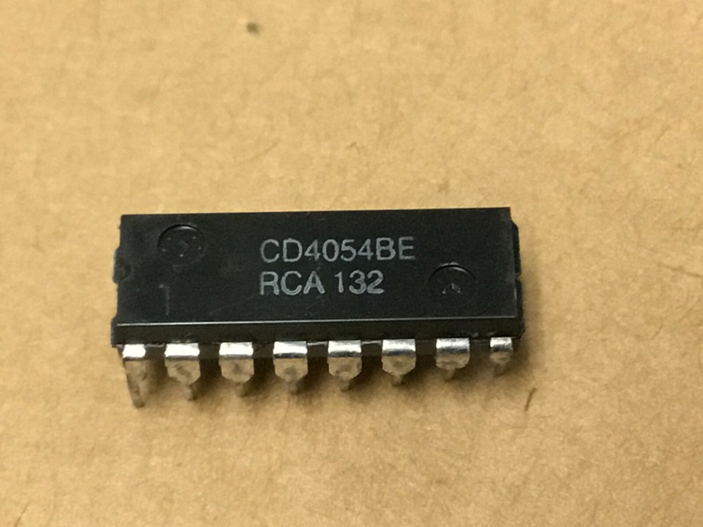 (1 PC) RCA CD4054BE LCD Drivers CMOS 4-Segment LCD 16-Pin Plastic Dip