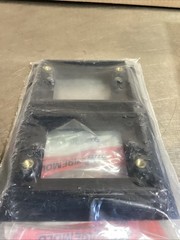 NEW – Wiremold 827PCC-BLK Floor Box Cover Black Plastic Carpet Ring WALKER