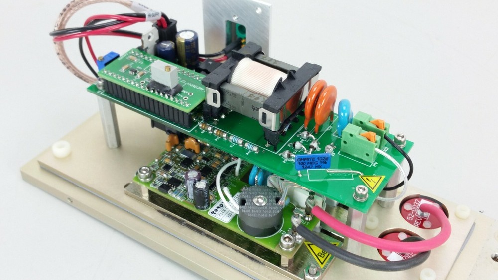Used ekspla PCD-UHR 50 khz pockels cell driver w/ MK HVPL hv power supply laser
