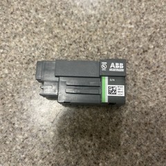 ABB Ekip Com Modbus RTU + Ekip Supply 110–240V + 3x Plug Modules – Emax/Tmax