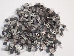 NATIONAL SEMICONDUCTOR 47BY LM7905CT 5V NEGATIVE VOLTAGE REGULATOR BULK -LOT#5