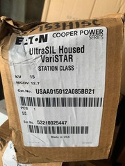 Eaton Cooper Power Serie USAA015012A085BB21 VariSTAR Station-Class Arrestor 15kV