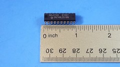 One Pc- IC, SN74ALS518N, Texas Instruments, PDIP20, 8-BIT