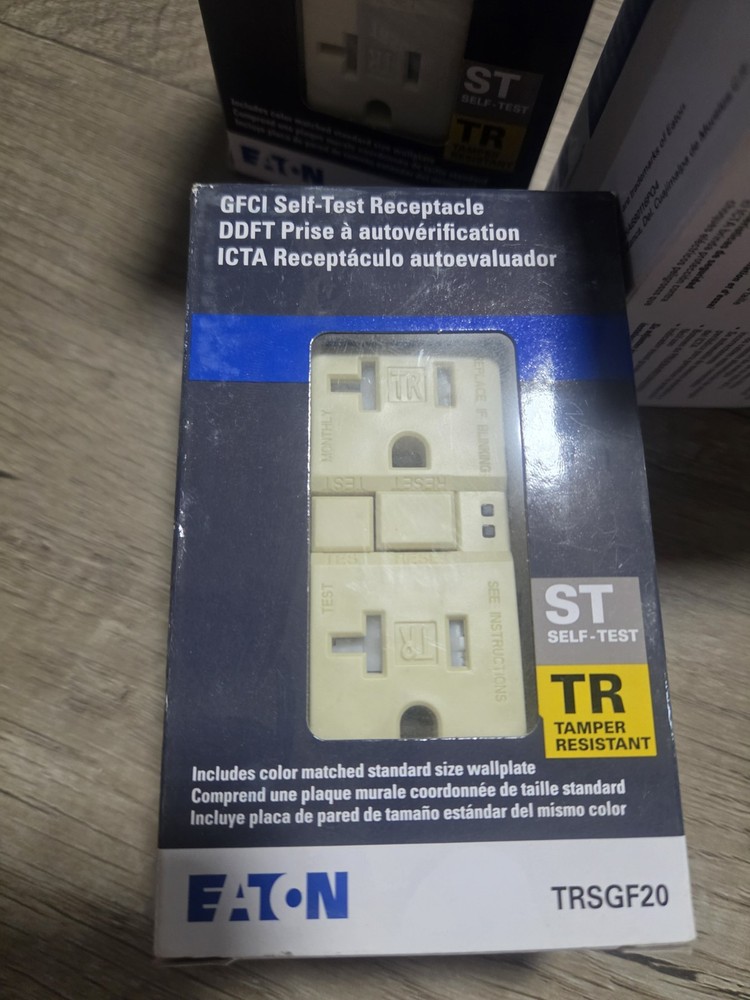 2 Eaton TRSGF20FV GFCI Receptacle, 20A, Res/Comm, Flush, 125 V, Ivory And 1 15A