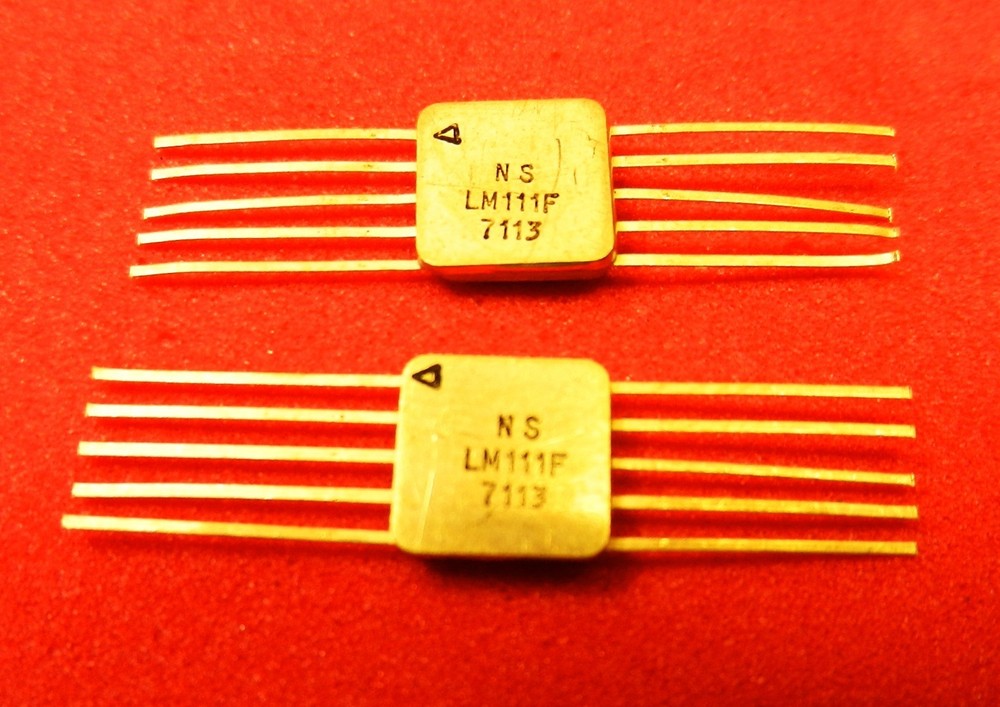 National LM111F Voltage Comparator ICs (10 lead flat packs ) Quantity 2