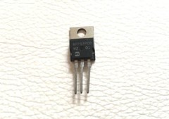 10 Pieces | RFP12P08 12A 80V and 100V 0.300 Ohm P-Channel Power