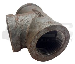 LOT OF 2 NEW WARD IRON PIPE TEE FITTING 1-1/4” X 1-1/4” X 1-1/4” *READ*