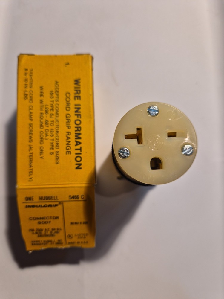 HUBBELL FEMALE PLUG HBL546C, NEMA 6-20R, 20A, 250VAC/DC, 3W, STR BLADE, GRD, NIB