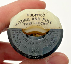 Hubbell HBL4770C 15 A Amp 277 V VAC Plug 2 P 3 W HBL (TBI)