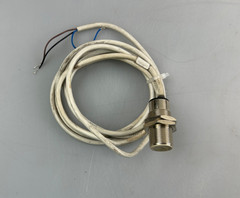 Datalogic IS18G303, Proximity Switch/ Sensor IS-18-G3-03 (Used)