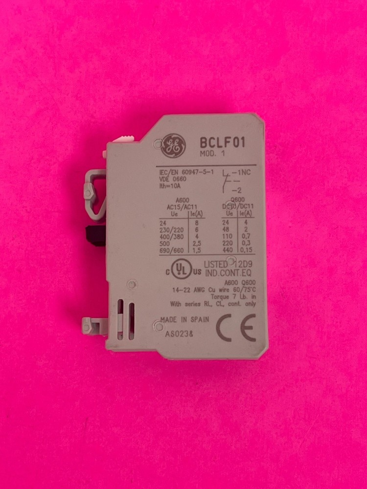 GE BCLF01 Top-Mount, Single-Pole Auxiliary Contact Block 1NC