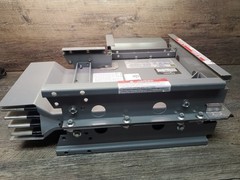 Square D AF2516G42DLS11C18B13 1600-Amp I-Line II Busway 3P4W 600VAC