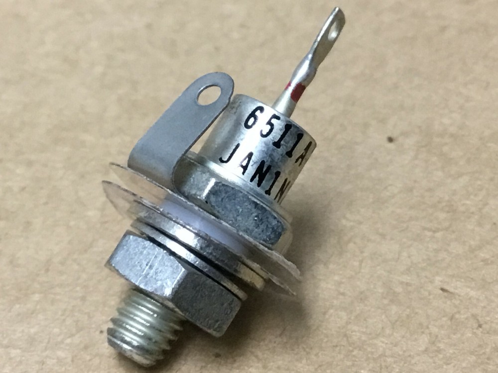 (1 PC) MICROSEMI JAN1N2988B Diode Zener Single 27V 5% 10W 1-Pin With HARDWAR