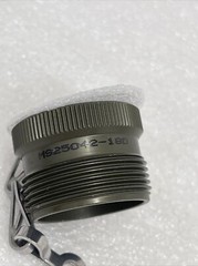 Amphenol MS25042-18D, MS2504218D Threaded Dust Cap With Chain, New