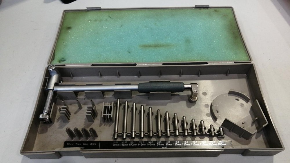Mitutoyo 100-160mm Small Diameter Cylinder Gauge, Mechanical Calibration Tool