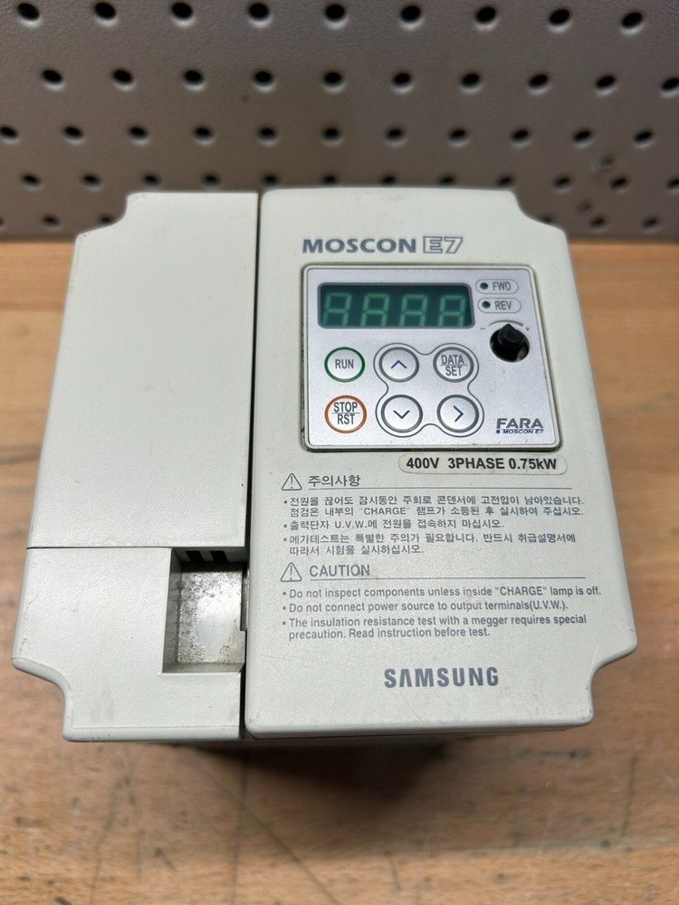 Rockwell MOSCON E7 Inverter Used SI-40P7EP PRG: V020 460V 3Phase Inverter