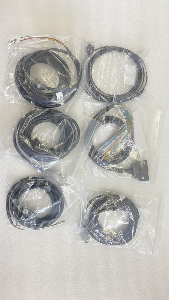 Urgent Delivery yaskawa cable JZSP-CMP01-10 new