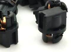 Lot of 30 CEC Replacement Sockets For T1-1/2 Twist Lock Wedge Base Lamp Sockets