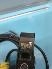 OMRON E3L-DS50E4-50 Photoelectric Sensor, Switch, 188457