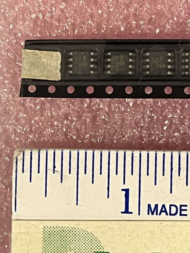 25LC040-I/SN SERIAL EEPROM 4KBIT 2MHZ 8 PIN SOIC MICROCHIP (LOT OF 5)