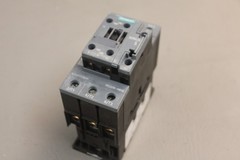 SIEMENS SIRIUS CONTACTOR 3RT2036-1NB30