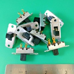 LOT OF 10 SWITCHCRAFT 46202LR MILSPEC SLIDE SWITCH 3A 125V