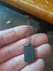 NEW LOT o 12 GE (?) Carbon Motor Brushes w/ Coil & Copper Tail 3/4″ x 1/2″ # 283