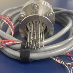 Electrical Vaccum Feedthrough 20-Pin 2.75 CF Flange Incl KF-40 Adaptor & Cable
