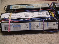 6 ELECTRONIC BALLASTS 2P59 T8, 2P60 T12, 2P28T5 RETIRED ELECTRICIAN