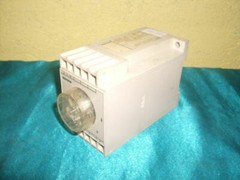 Siemens 7PR2200-1GF 7PR22001GF Time Delay Relay