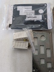 Eaton M12CS Circuit Breaker Accessory Motor Operator Kit Industrial Electrical