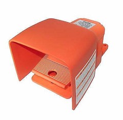 SUNS FSL-5G-20-T-F 20A Momentary DPDT Foot Switch Hercules 532-SWH G502-MO