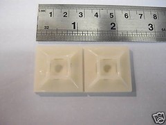Avery Dennison Self Adhesive Ty-Wrap Block 1″ (10pcs)