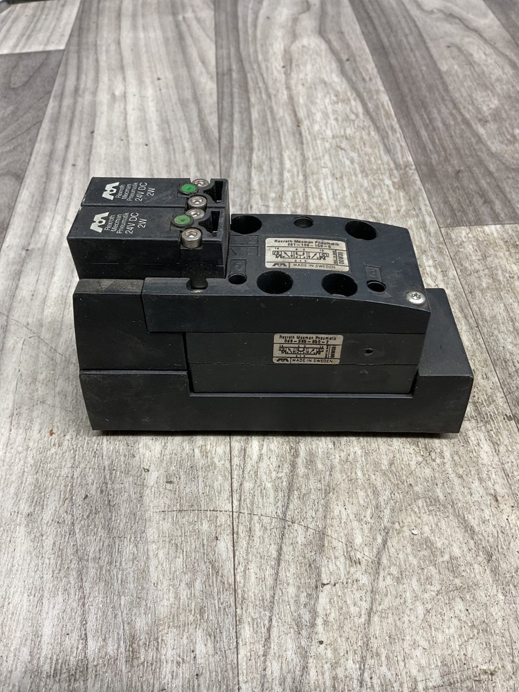 REXROTH 261-108-150-0 THREE WAY SOLENOID VALVE 24VDC #4013PT13