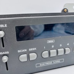 Delco Model 16169155 is an OEM AM/FM Radio General MOtors Vehicles 1994-97 NOS