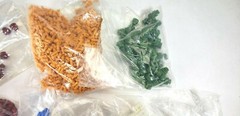 LOT OF CABLE SEALS DIFFERENT WIRE GROMMETS CONNECTORS SEALED