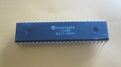 MC6800P8 8-BIT MPUS, 8-BIT MCUS, 8-BIT PERIPHERALS