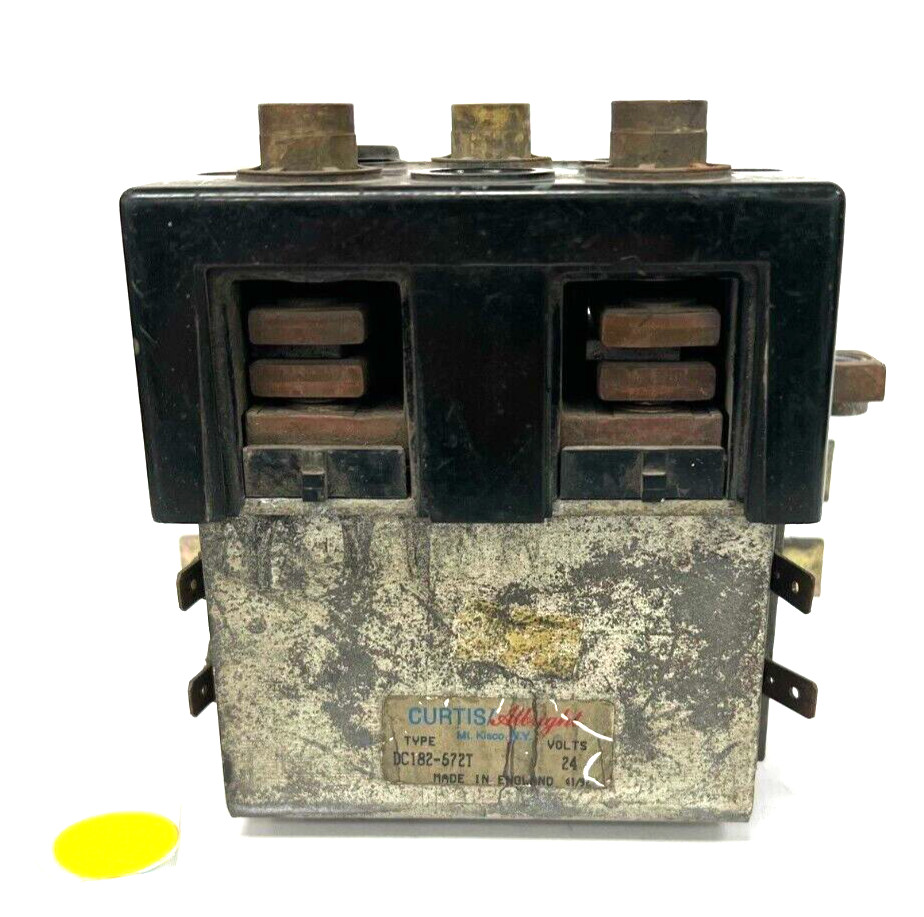 ALBRIGHT DC182-572T CONTACTOR 24 VOLTS HEIGHT 3-7/8 LENGHT 3-1/4″ WIDTH 2-1/2″