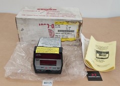 *NEW* Dwyer Love Controls 321-SP1-SP2-529 Temperature Controller Self Tune Plus