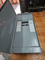 Square D Homeline Main Breaker Panel 200A MCB HOM3060M200PRB LOAD CENTER