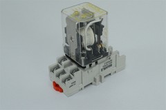 Square D Socket 8501NR82 with Relay 8501KLD12V53