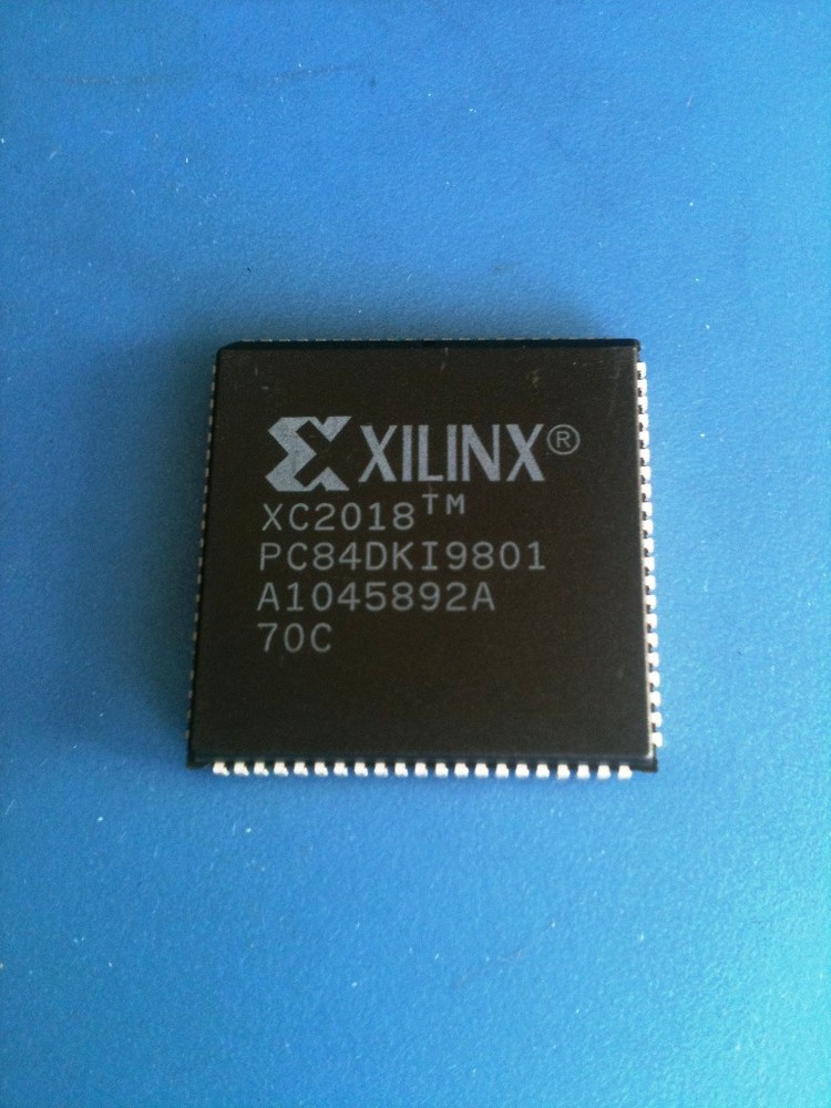 XC2018-70PC84C XILINX IC FIELD PROGRAMMABLE GATE ARRAY 100 CELL 84 PIN PLCC